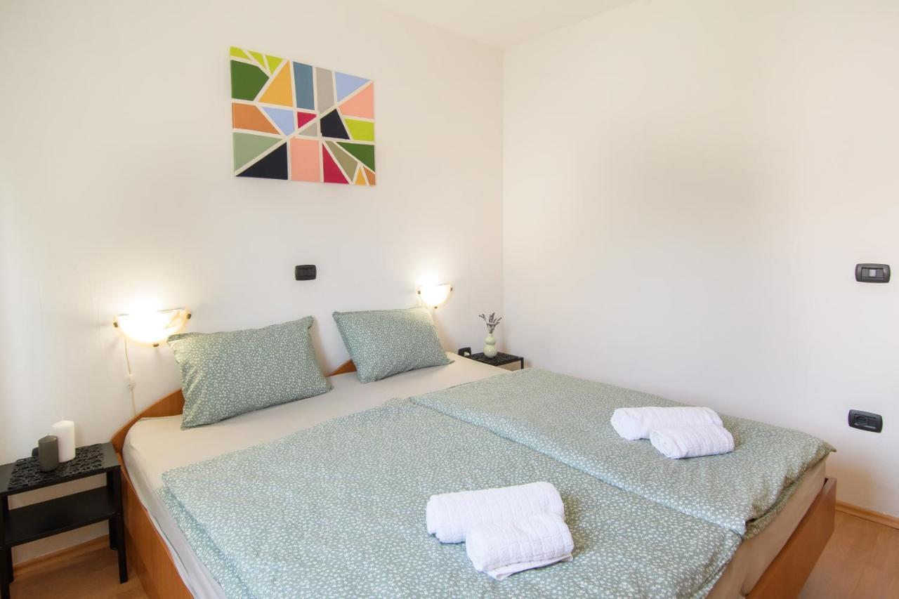קריגדור Apartman Alba מראה חיצוני תמונה